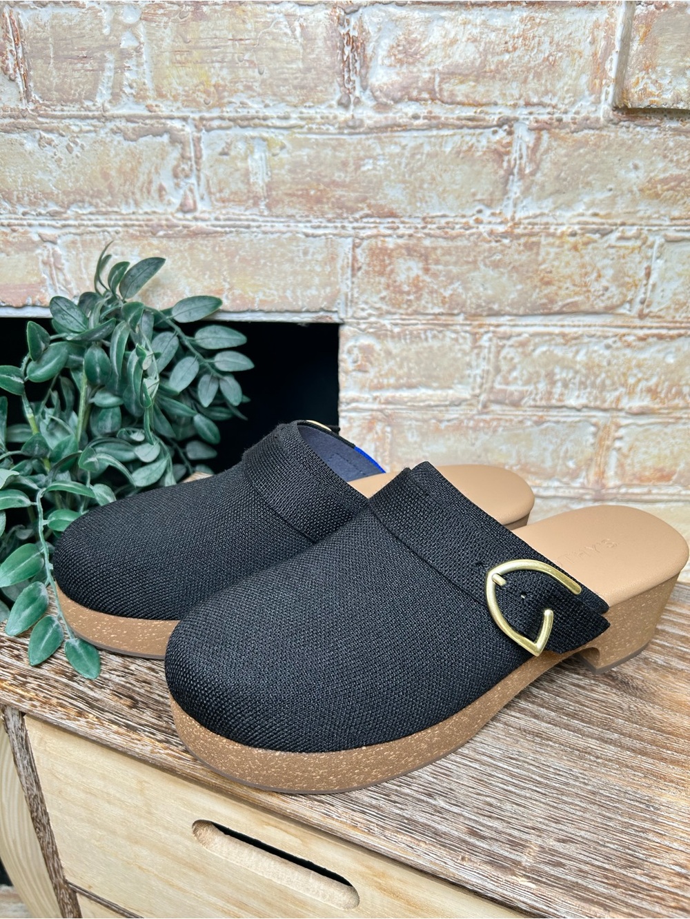 Rothy’s The Classic Clog Black Knit Buckle Clogs Size 9 NWOB old money #26 - Picture 2 of 10